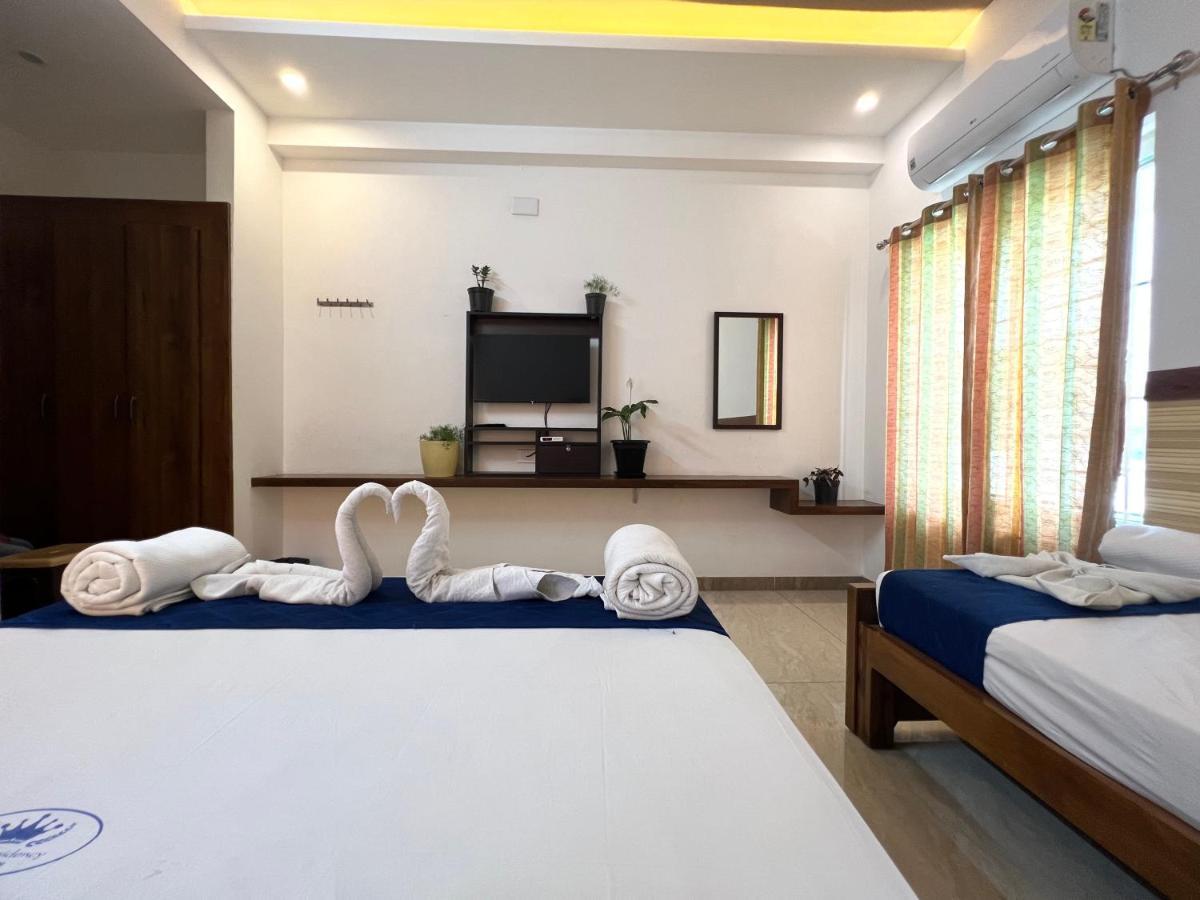 Raja Residency Hotel Alandurai Ngoại thất bức ảnh
