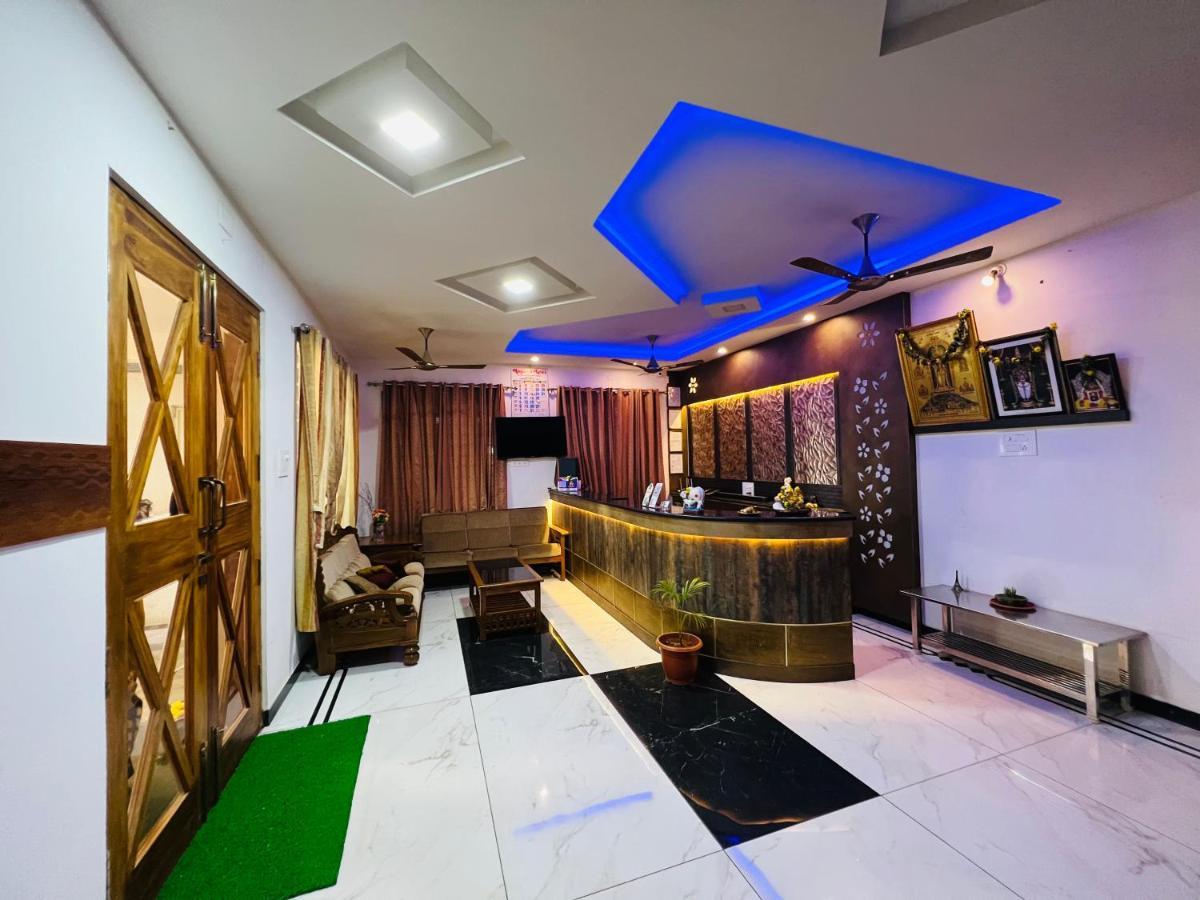 Raja Residency Hotel Alandurai Ngoại thất bức ảnh