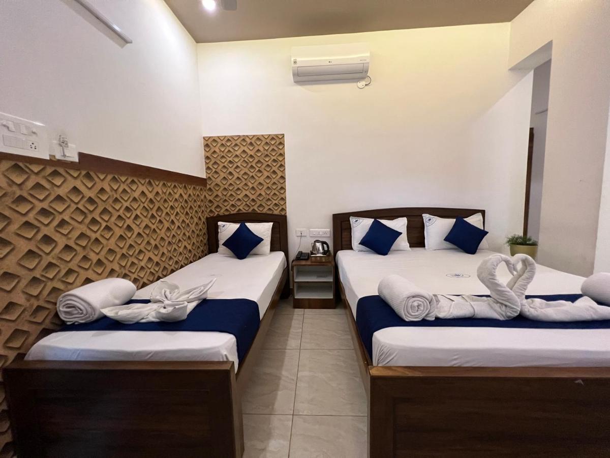 Raja Residency Hotel Alandurai Ngoại thất bức ảnh