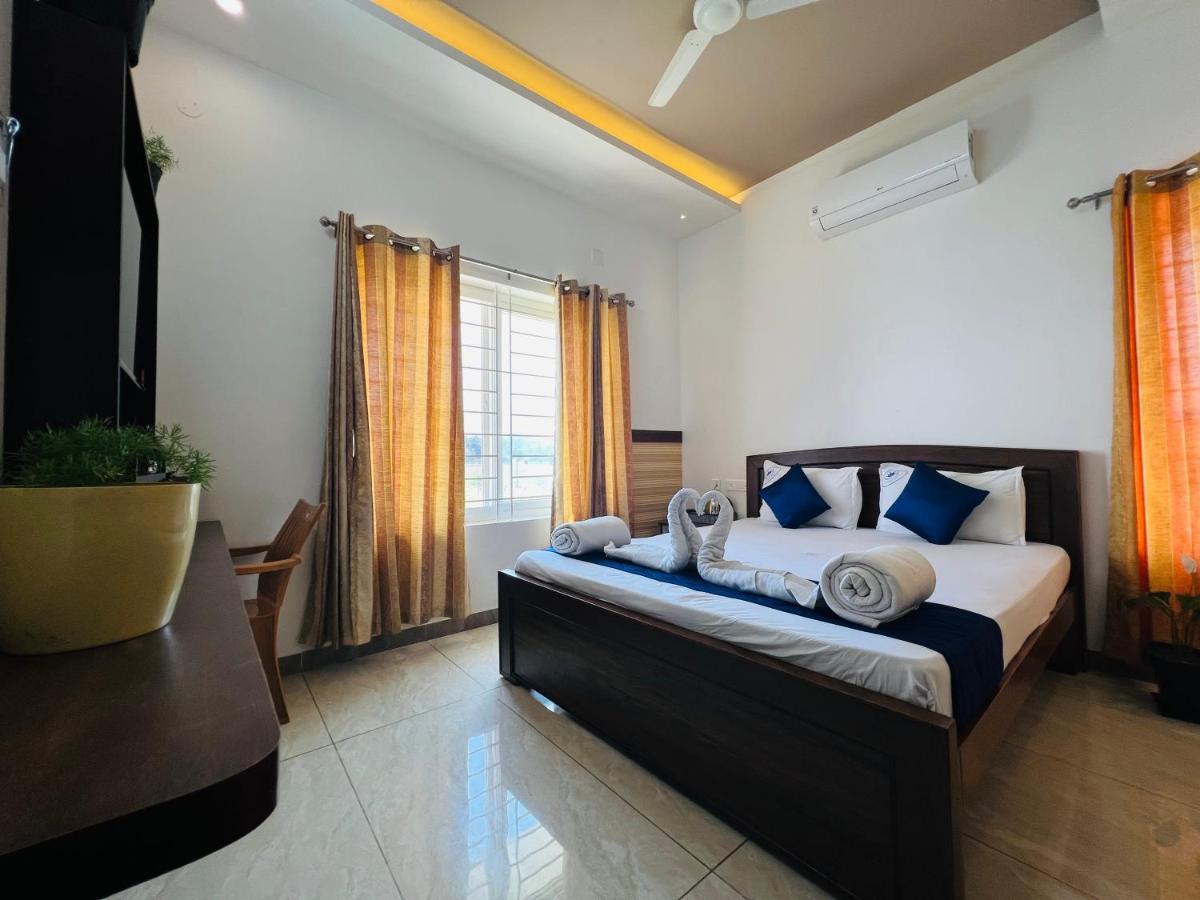 Raja Residency Hotel Alandurai Ngoại thất bức ảnh