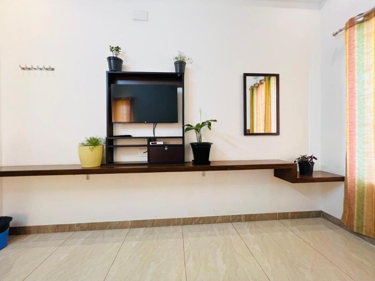 Raja Residency Hotel Alandurai Ngoại thất bức ảnh