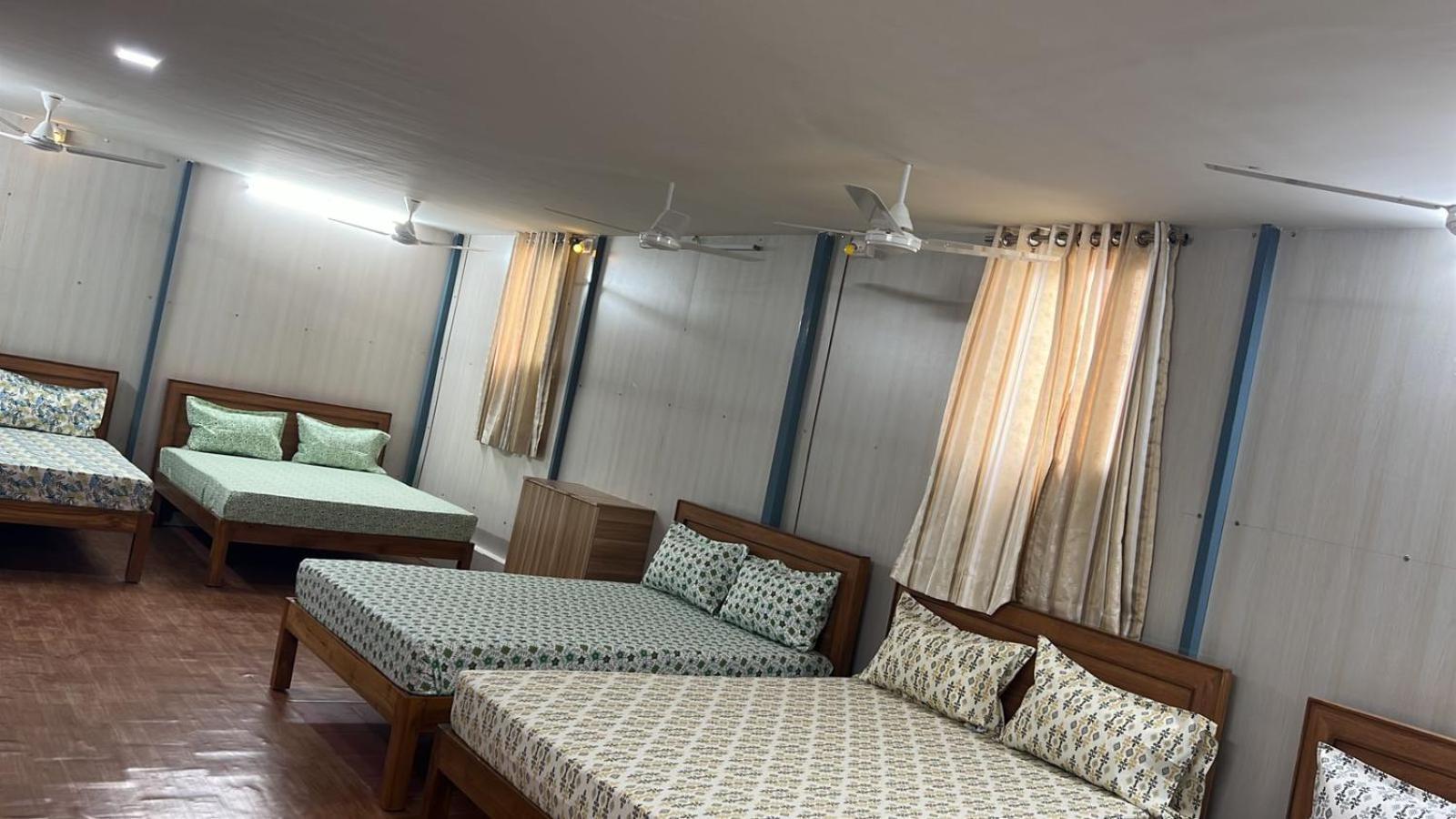 Raja Residency Hotel Alandurai Ngoại thất bức ảnh