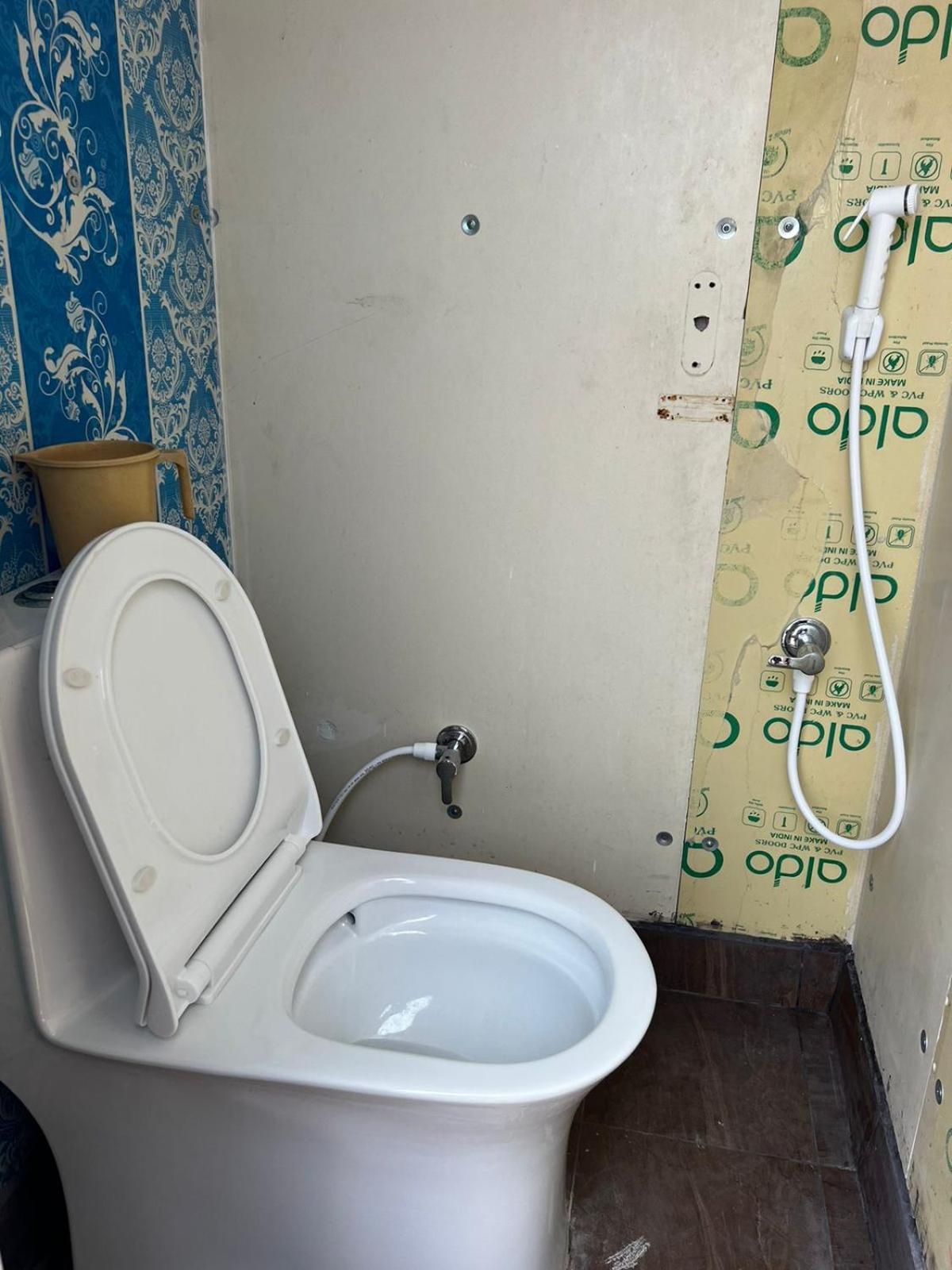 Raja Residency Hotel Alandurai Ngoại thất bức ảnh