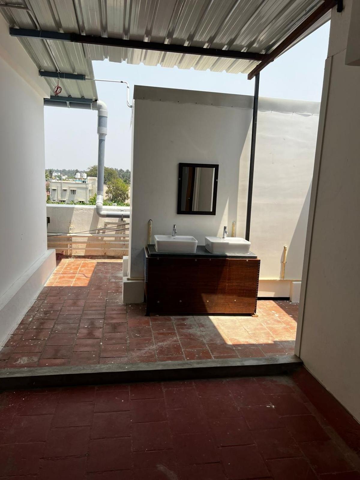 Raja Residency Hotel Alandurai Ngoại thất bức ảnh